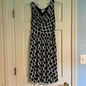 White House Black Market super comfy dress with pockets